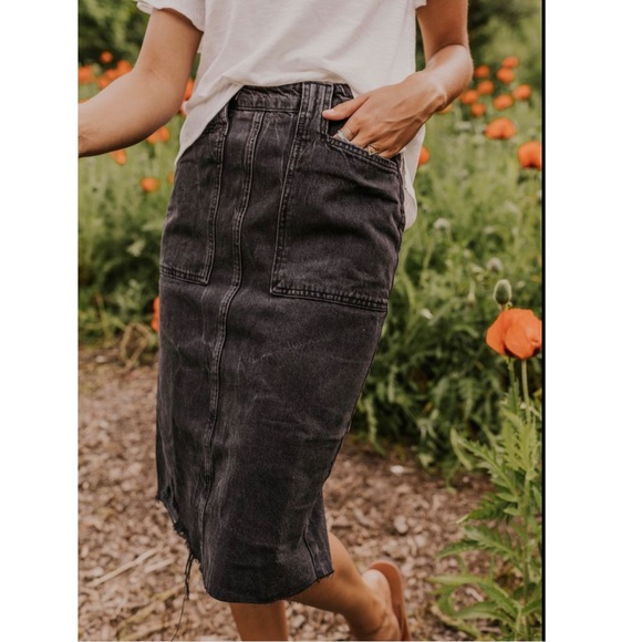 Free People Dresses & Skirts - Free People Elisa Pencil Denim Skirt NWT